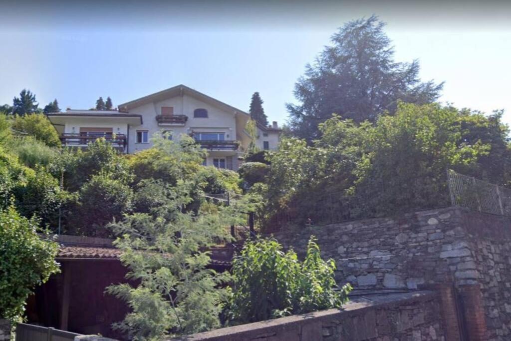 La Finestra Sul Lago - In Villa Con Vista E Posto Auto Coperto Стреза Экстерьер фото